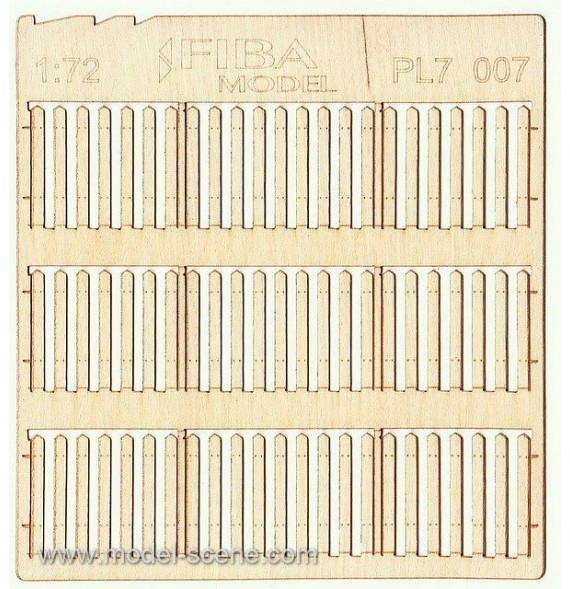 Prkenný plot – užší prkna