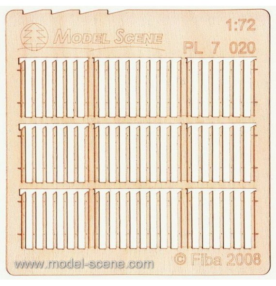 Prkenný plot – užší prkna