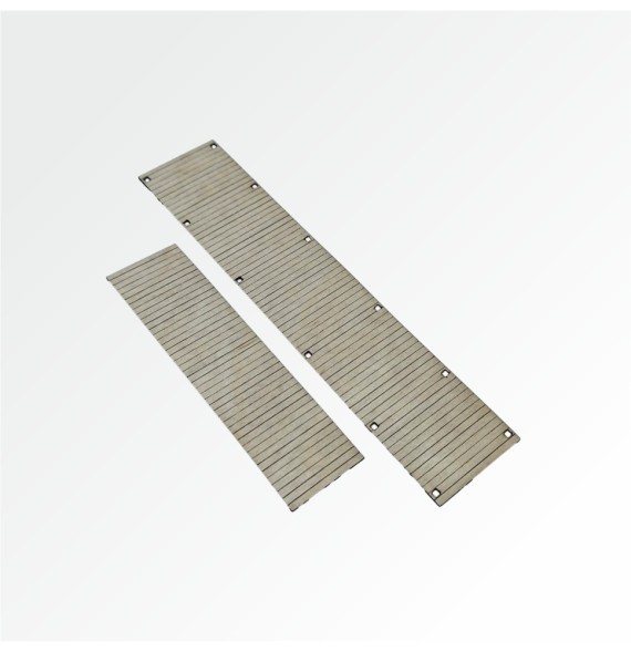 Dřevěná podlaha vozu Pao / Paon