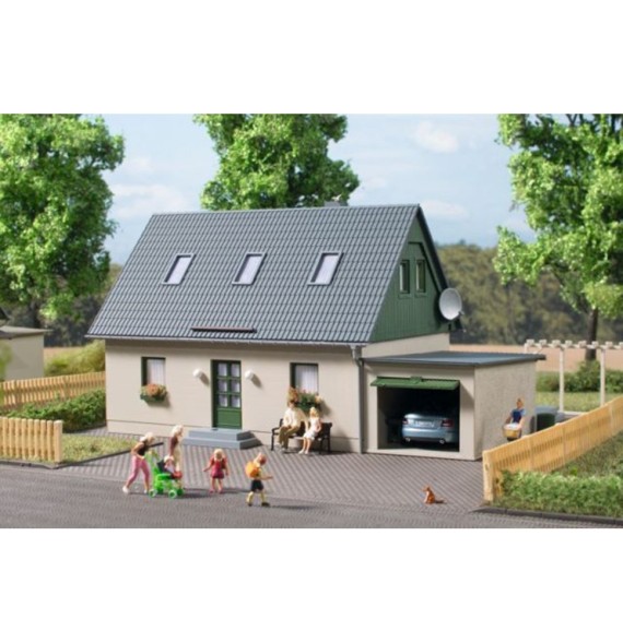 Rodinný dům s garáží