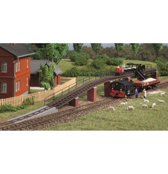 Polní drážka – nákladiště