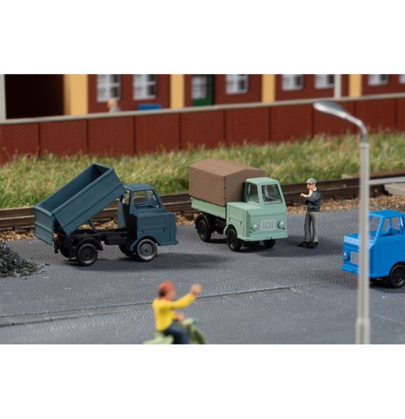 Multicar M22 s plachtou