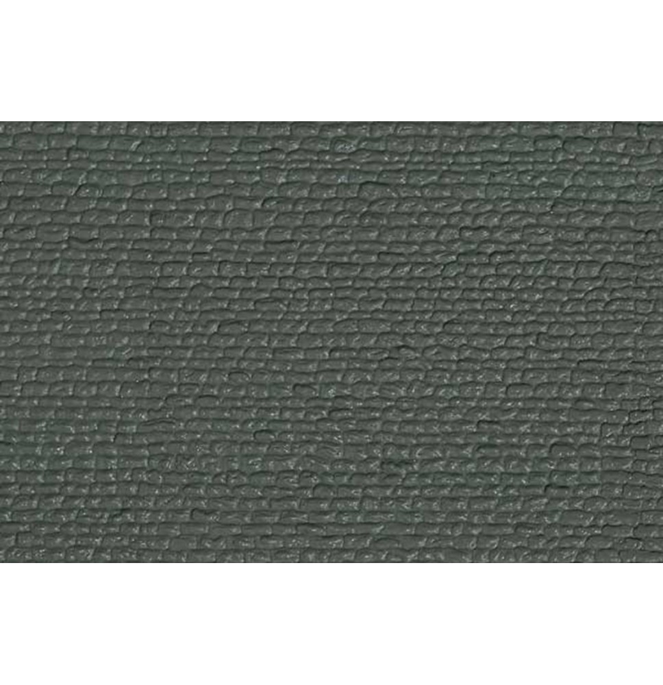 Zeď z lomového kamene