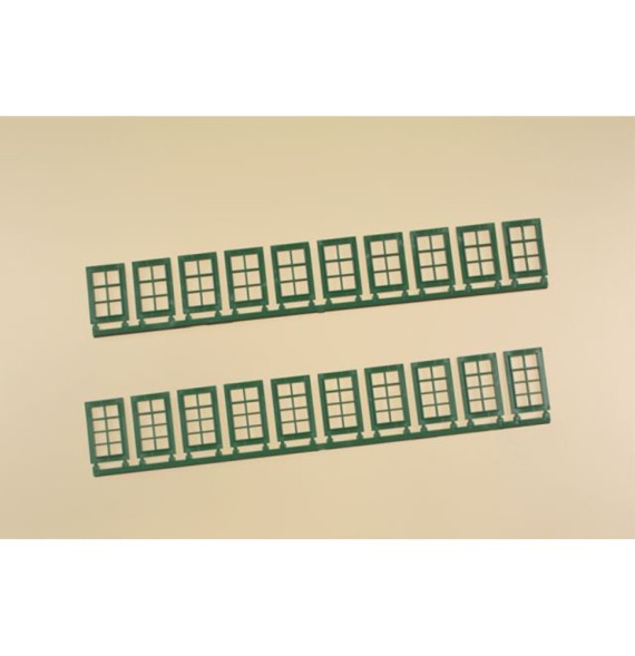 Okna Q a R – zelená