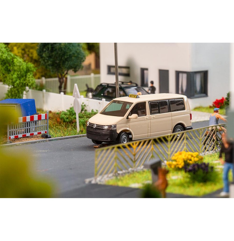 VW T5 Taxi (WIKING)