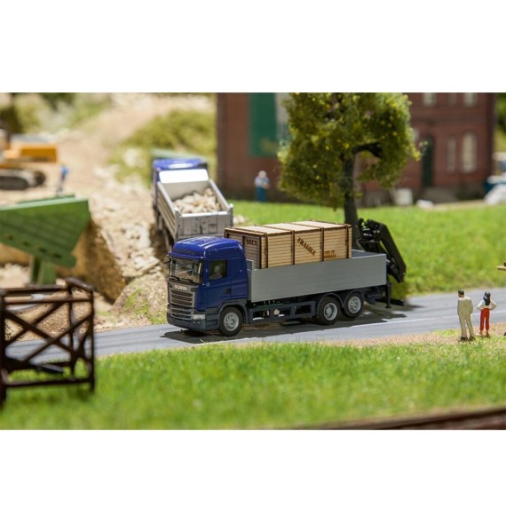 LKW Scania R 13 HL korba s dřevěnou bednou (HERPA)