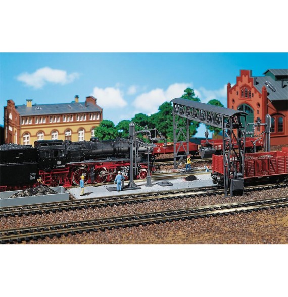 Odkalovací zázemí s portálovým jeřábem