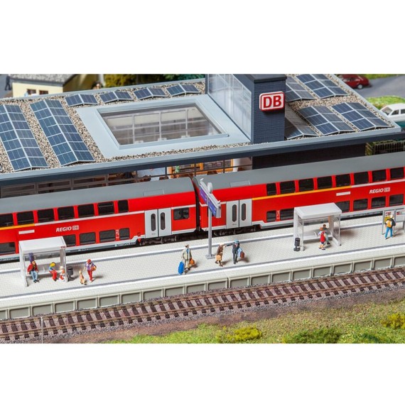 Moderní nástupiště