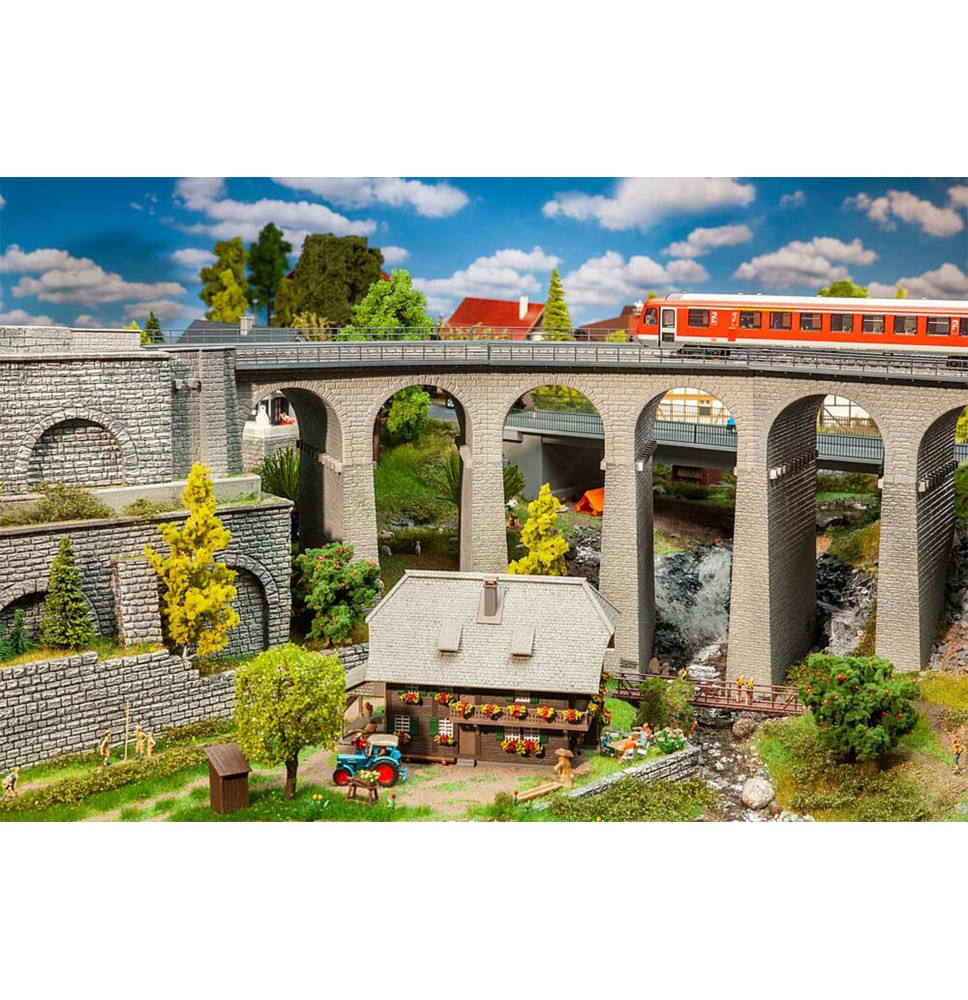 Viadukt dvojkolejný obloukový