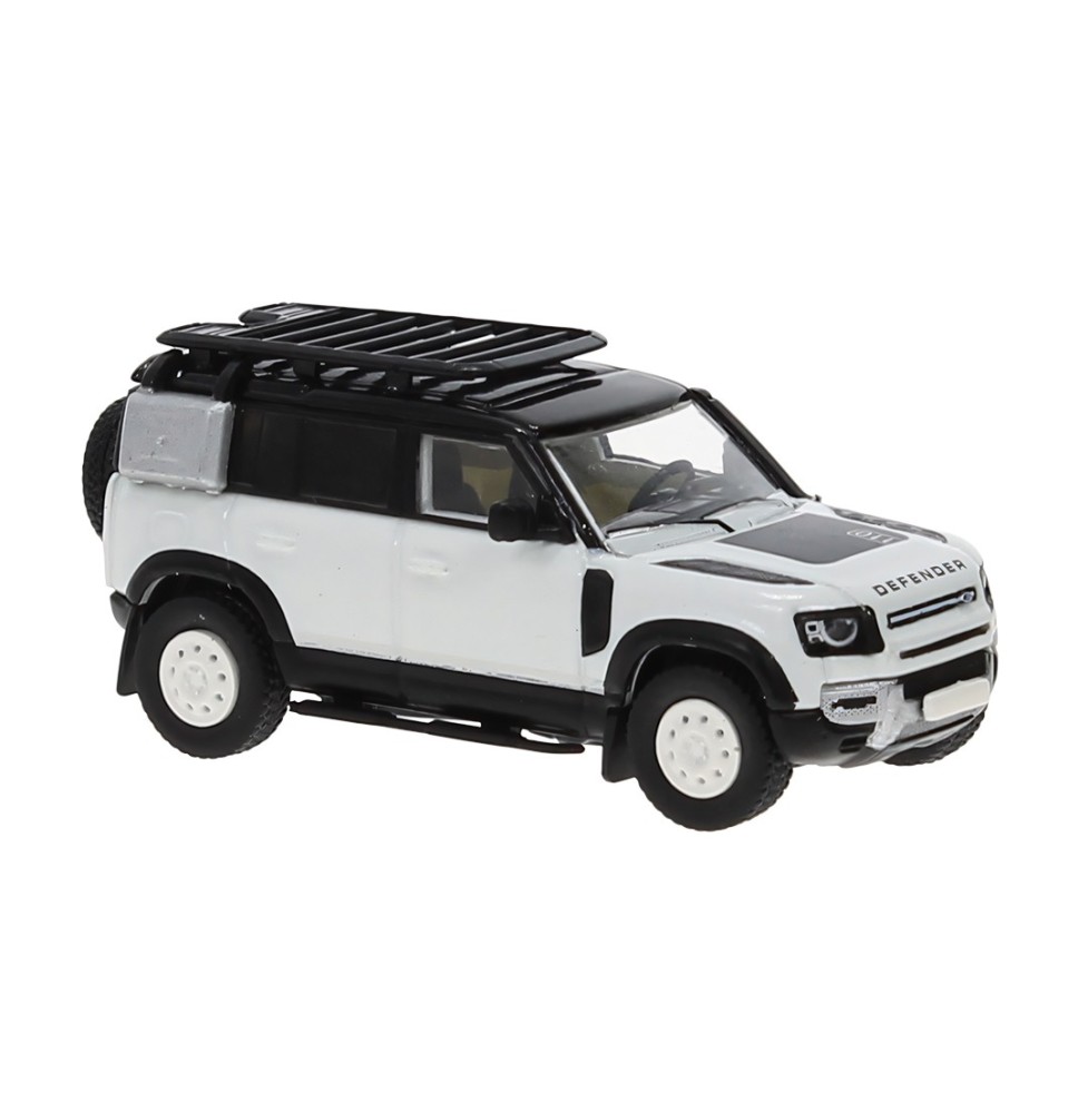 Land Rover Defender 110 in weiss