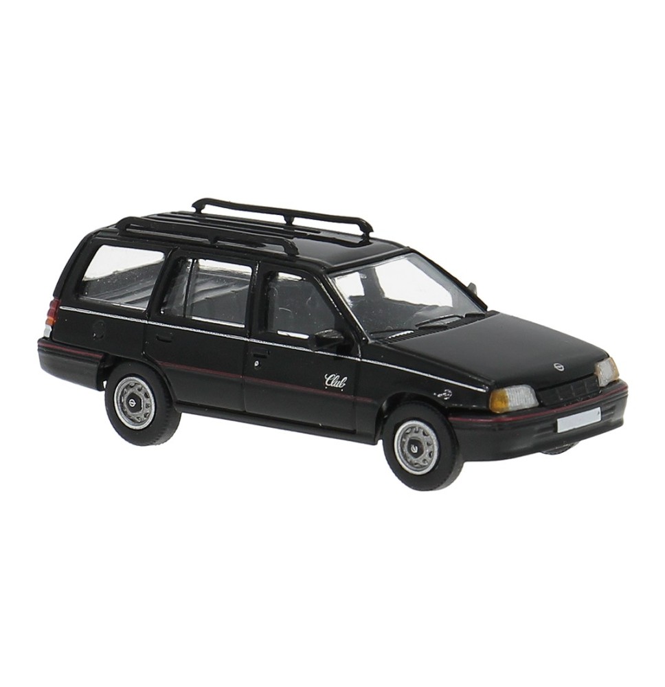 Opel Kadett E CarAVan "Club" in schwarz