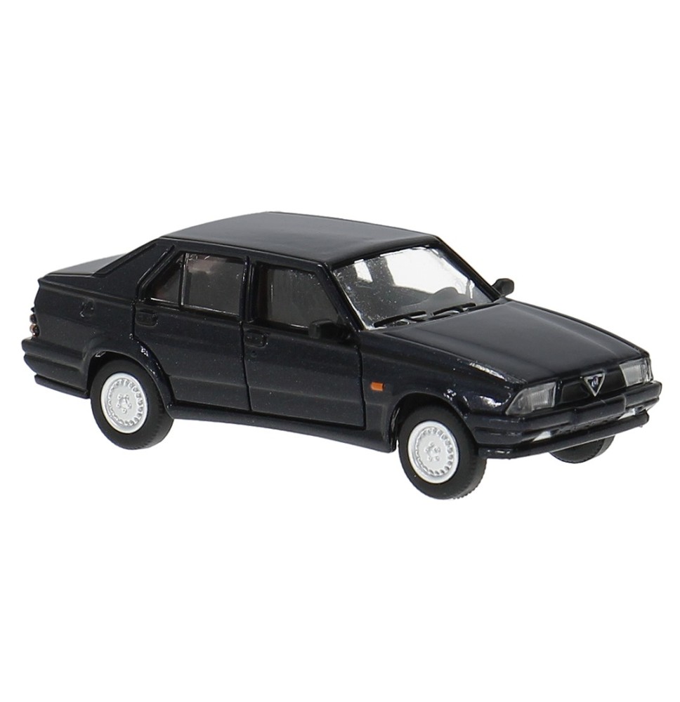 Alfa Romeo 77 in blau metallic