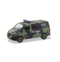 VW T 6.1 Bus Feldjäger fleckt.