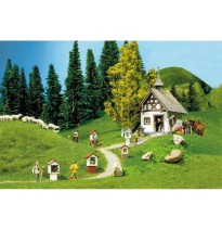 Kaplička s křížovou cestou