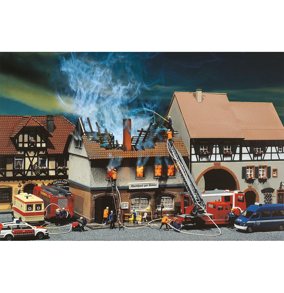 Hořící dům s hostincem