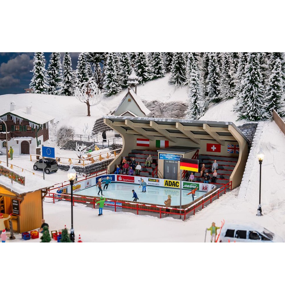 Kluziště s pohyblivými figurkami