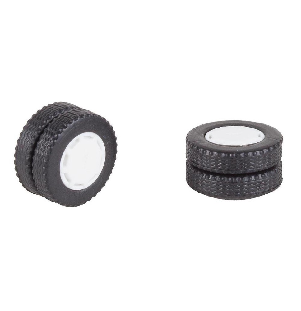 Dvojitá kola pro Bus