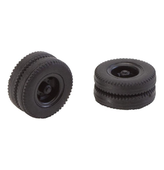 Pneumatiky s disky pro LKW MAN 635