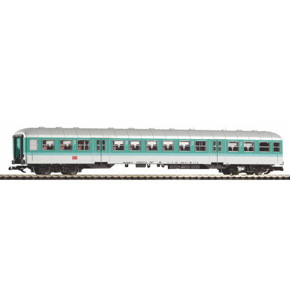 Osobní vůz mintgrün 2. třída DB AG