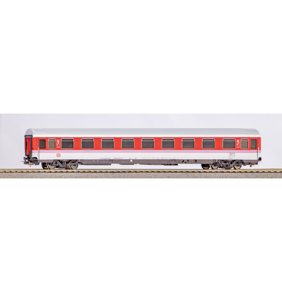 Osobní vůz Eurofima 1. třída DB