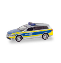 VW Passat Variant Polizei Nds
