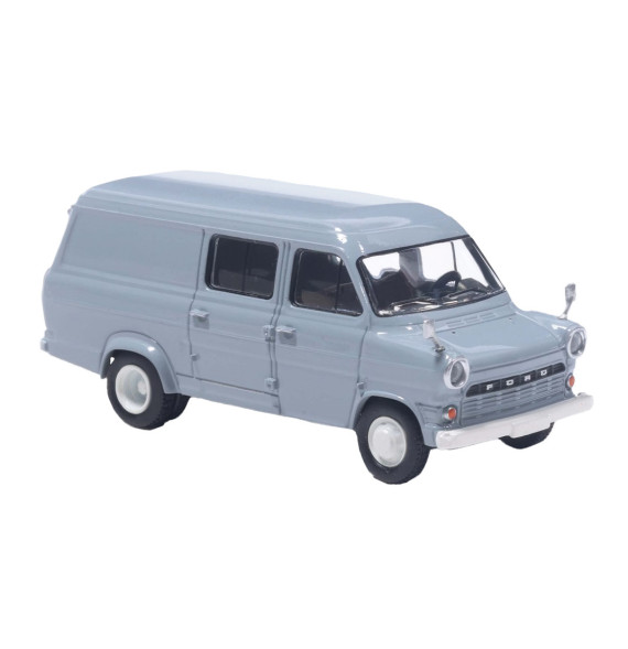 Ford Transit Kasten in hellblau