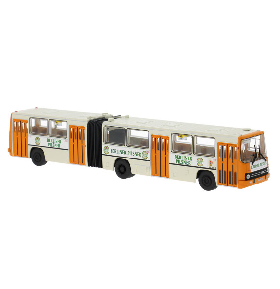 Ikarus 280.02 "Berliner Pilsener" der BVB