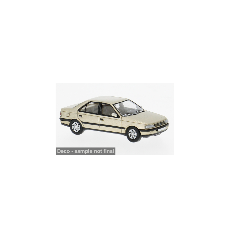 Peugeot 405 in gold