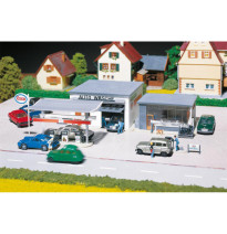 Čerpací stanice s myčkou