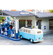 Čerpací stanice s dílnou