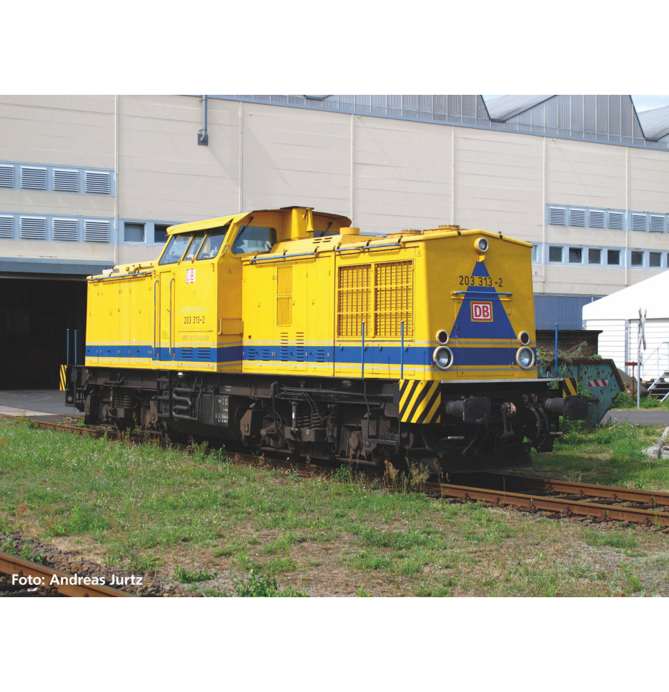 Dieselová lokomotiva BR 203 Bahnbau