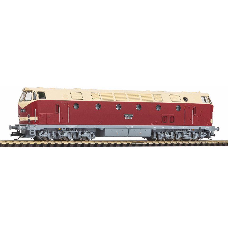 Dieselová lokomotiva BR 119 DR