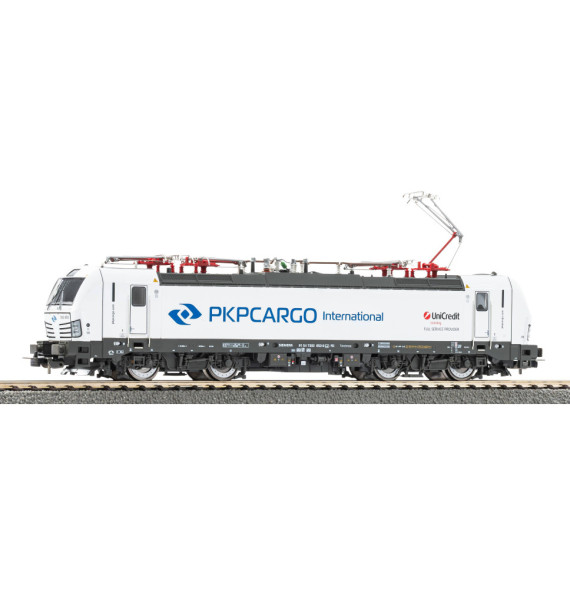 Elektrická lokomotiva se zvukem BR 383 PKP Cargo International