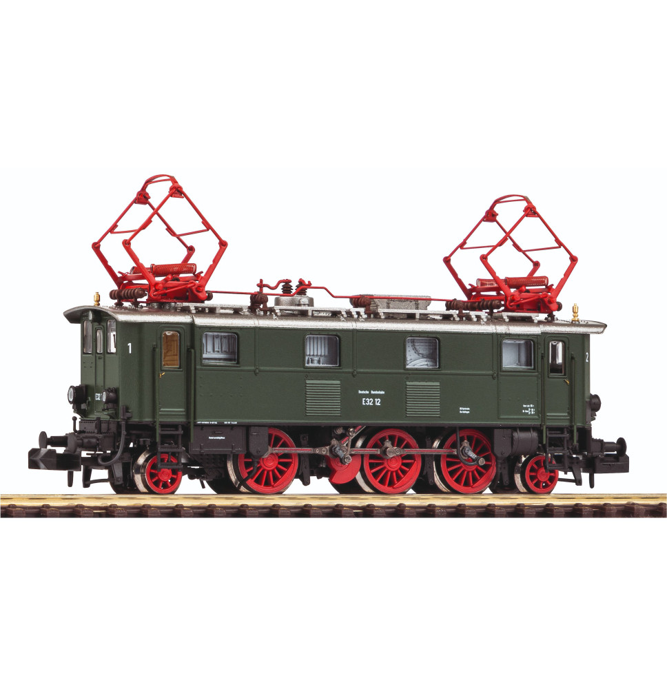 Elektrická lokomotiva BR E 32 DB