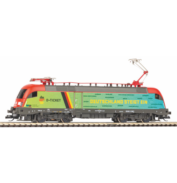 Elektrická lokomotiva BR 182 Taurus D-Ticket DB AG