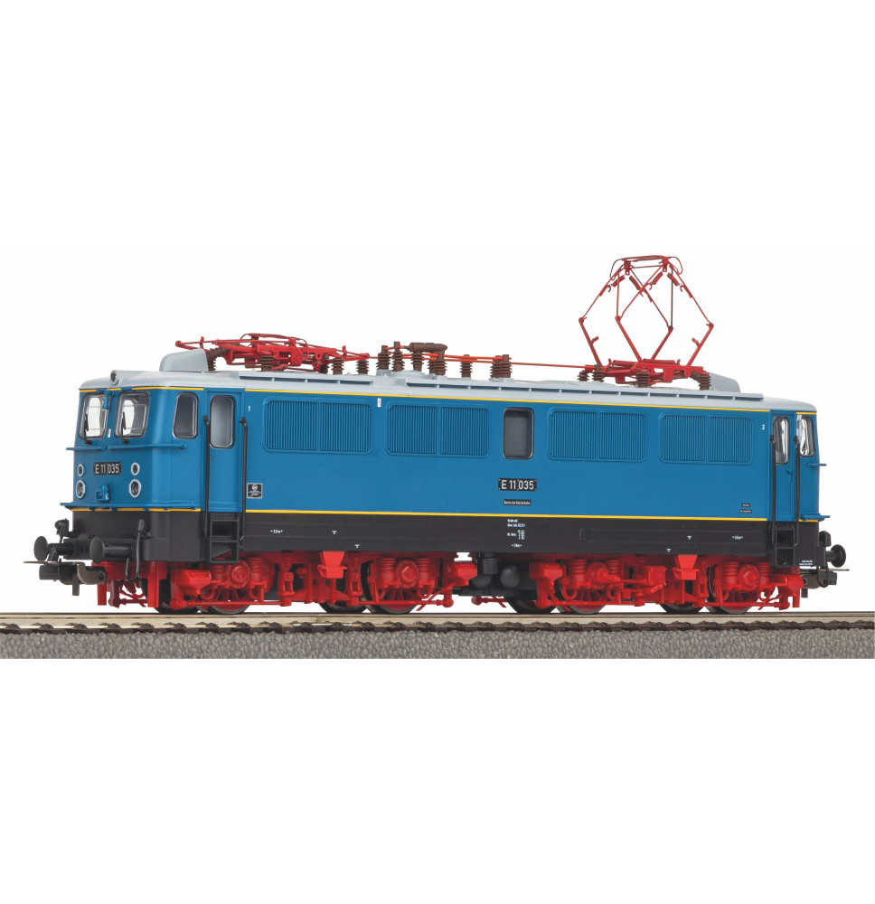 Elektrická lokomotiva BR 211 S-Bahn Leipzig DR