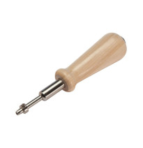 Zatlačovač hřebíčků