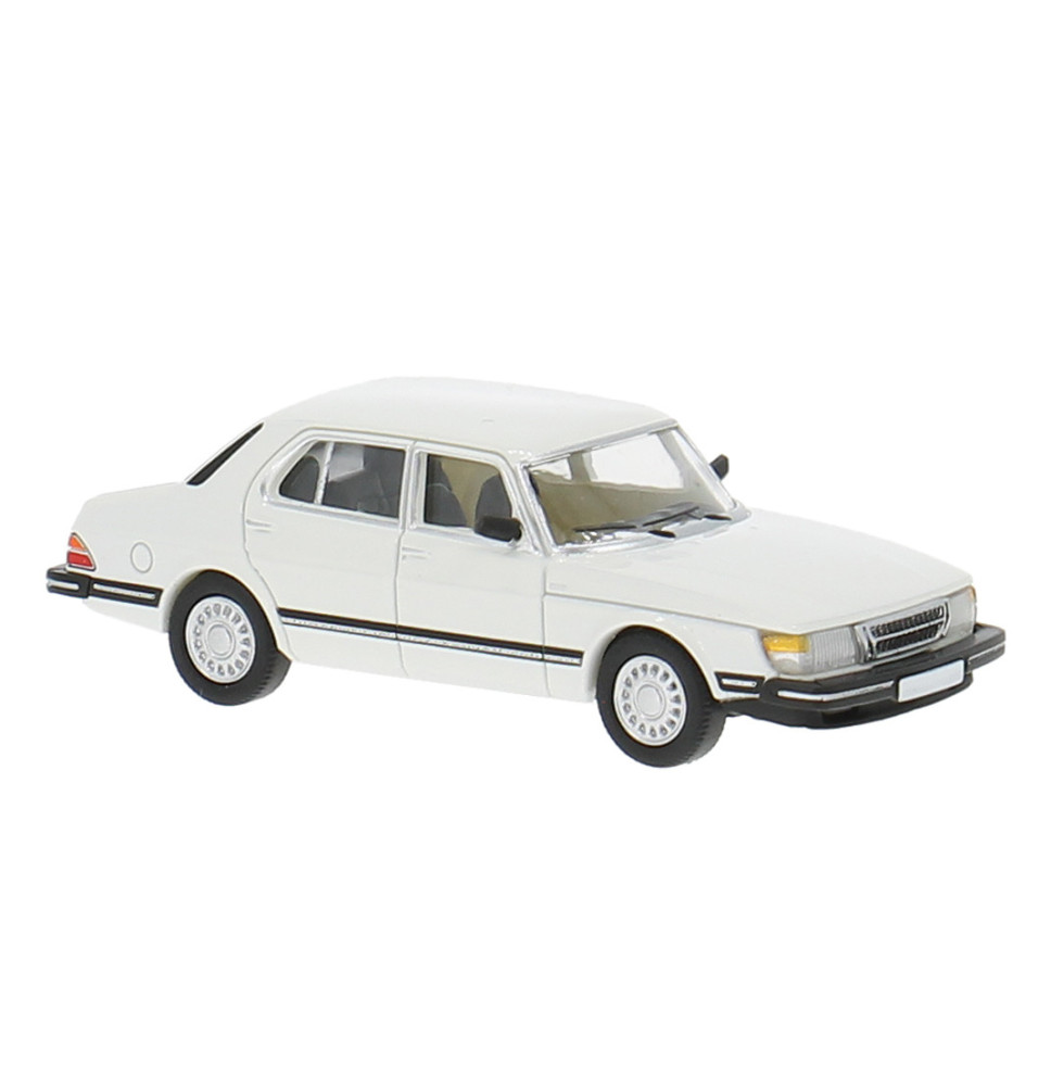 Saab 900 Limousine weiss