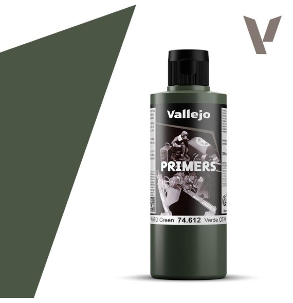 Vallejo Surface Primer 74612 – NATO Green